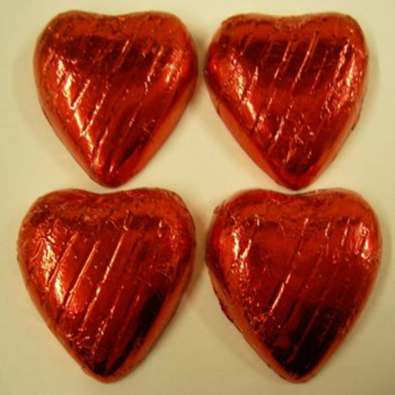 1kg Red Foil Wrapped Milk Chocolate Hearts – Approx 200 – Great for Valentines Day