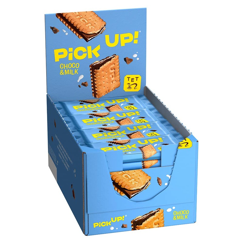 Pick up!Choco & Milk (24 x 28 g) bar with crunchy milk chocolate and milk cream between two cookies the snack for on the go counters with 24 pieces of choco and milk