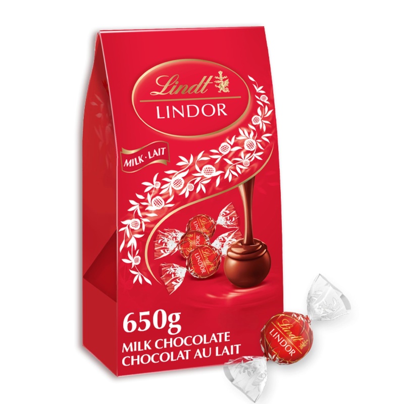 LINDT LINDOR Milk Chocolate Truffles Jumbo Bag 52 Count of Truffles 650g Bag Individually Wrapped Chocolate Christmas Chocolate Christmas Gift