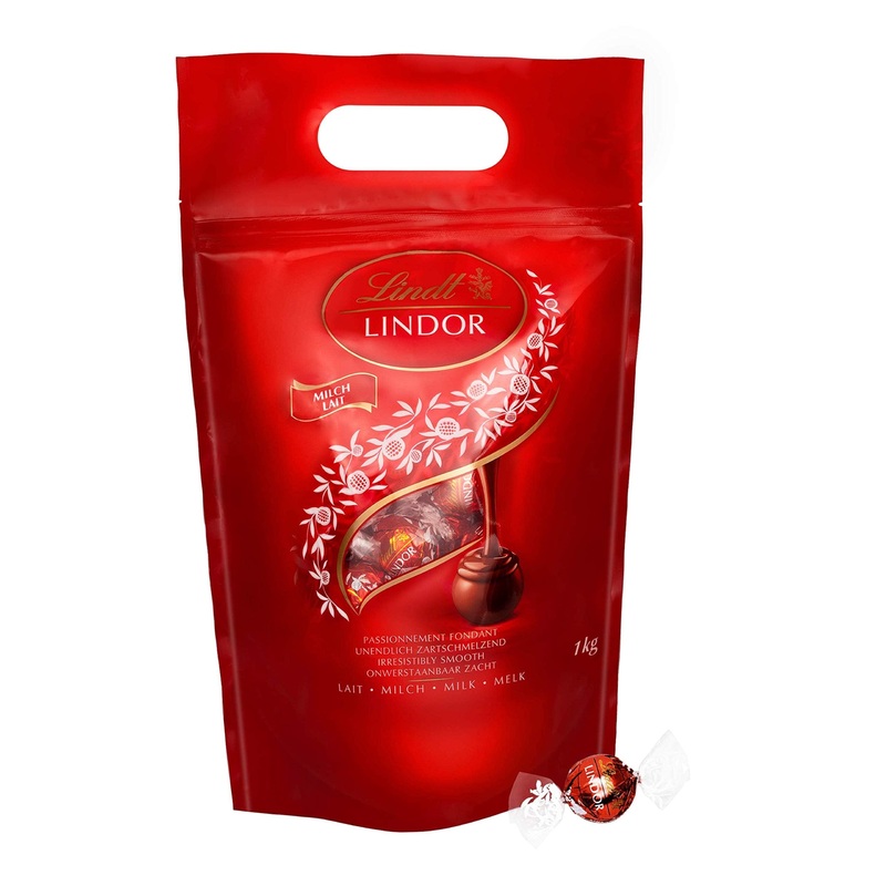 Lindt Lindor chocolate balls whole milk |approx. 80 milk chocolate with a delicate melting filling |Large pack chocolate gift 1kg milk 1 kg