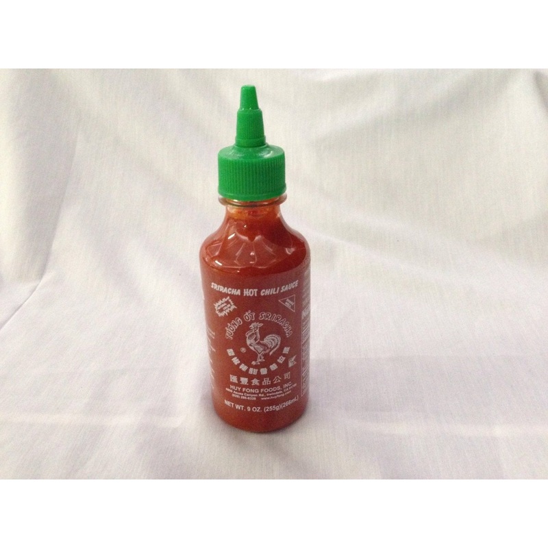 Huy Fong, Sriracha Hot Chili Sauce, 9 Ounce Bottle (12 Pack)