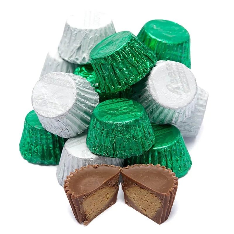 Reeses Peanut Butter Cups Color Combo – Dark Green and White: 400-Piece Box