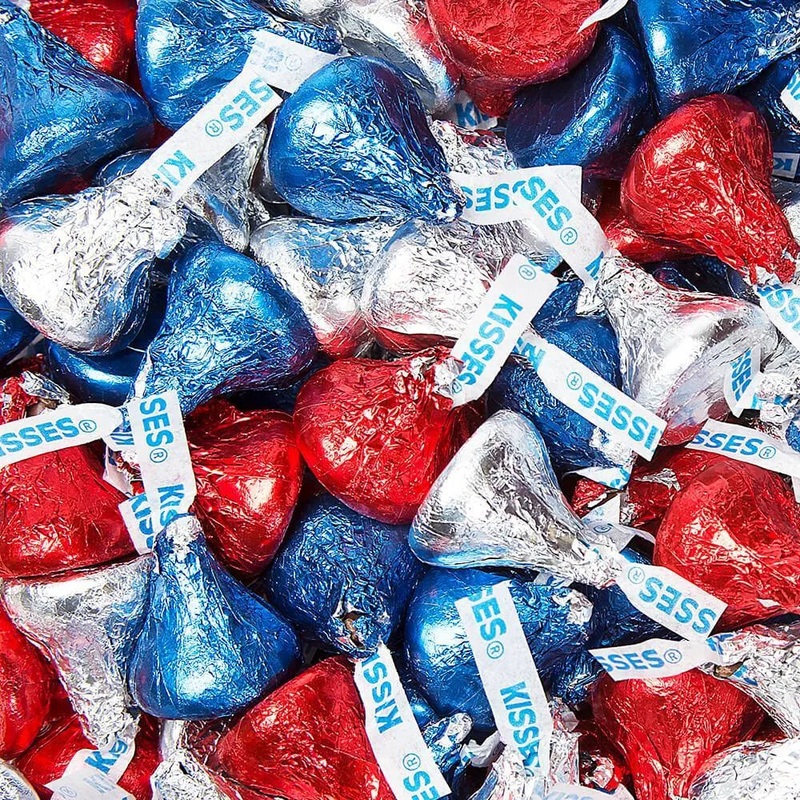 Hershey’s Kisses USA Patriotic Foiled Milk Chocolate Candy: 200-Piece Bag