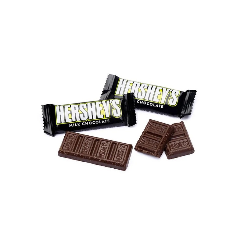 Hershey’s Chocolate Glow in the Dark Snack Size Candy Bars: 9.45-Ounce Bag