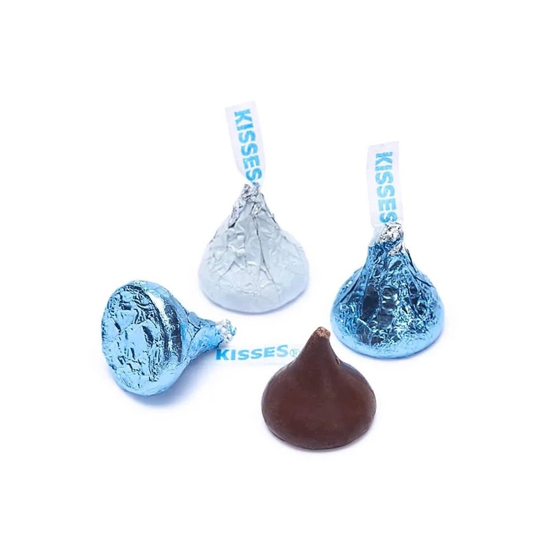 Hershey’s Kisses Color Combo – Light Blue and White: 800-Piece Box