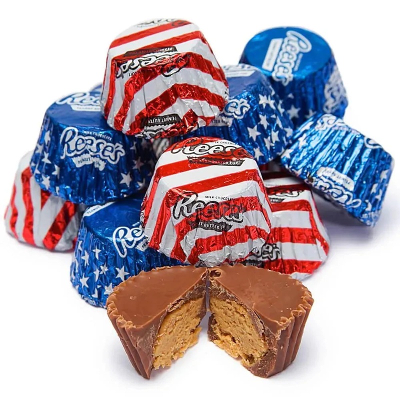 Reese’s Peanut Butter Cups Miniatures – USA Flag: 120-Piece Jar