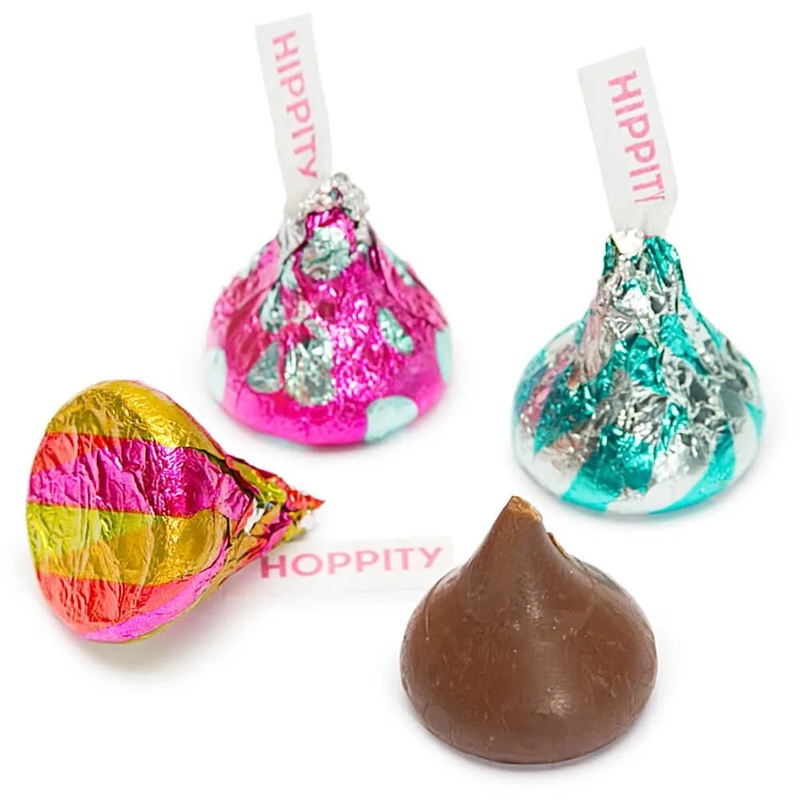 Hershey’s Kisses Easter Egg Hunt Foil Designs 10.1-Ounce Bag