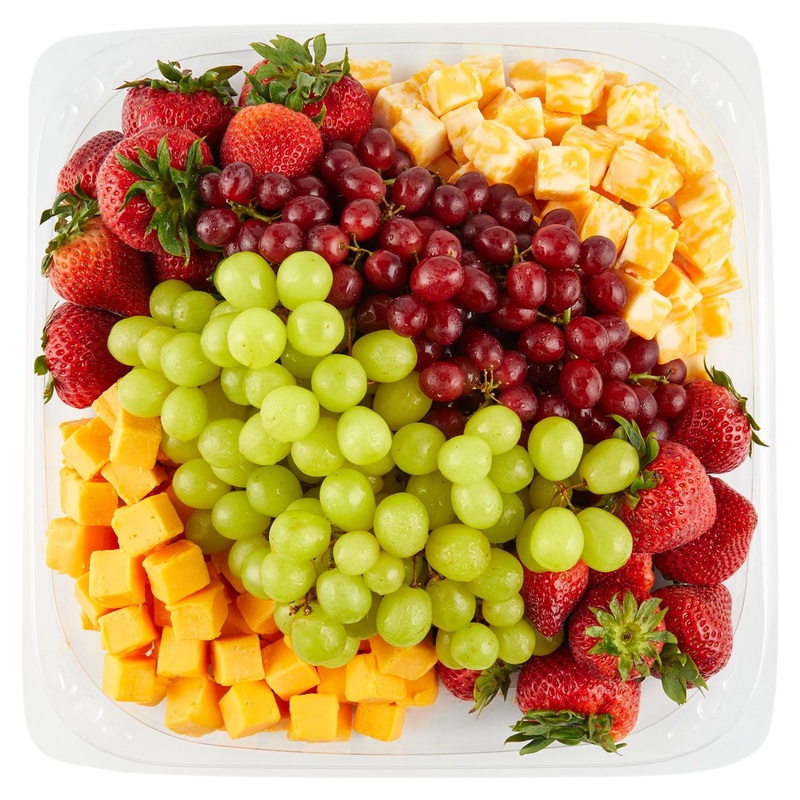 Member’s Mark Fruit and Cheese Party Tray, priced per pound