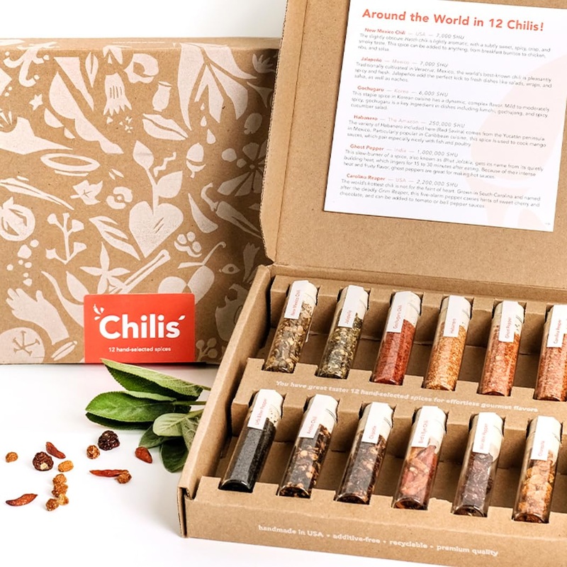 Craftly Chili Spice Set | 12 Chilis From Around The World | 12 Gourmet Chili Varieties For Cooking And Seasoning | Gifts For Peo