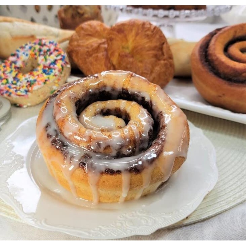 Gourmet Old-Fashioned Traditional Glaze Jumbo Cinnamon Rolls-Pack Of 6