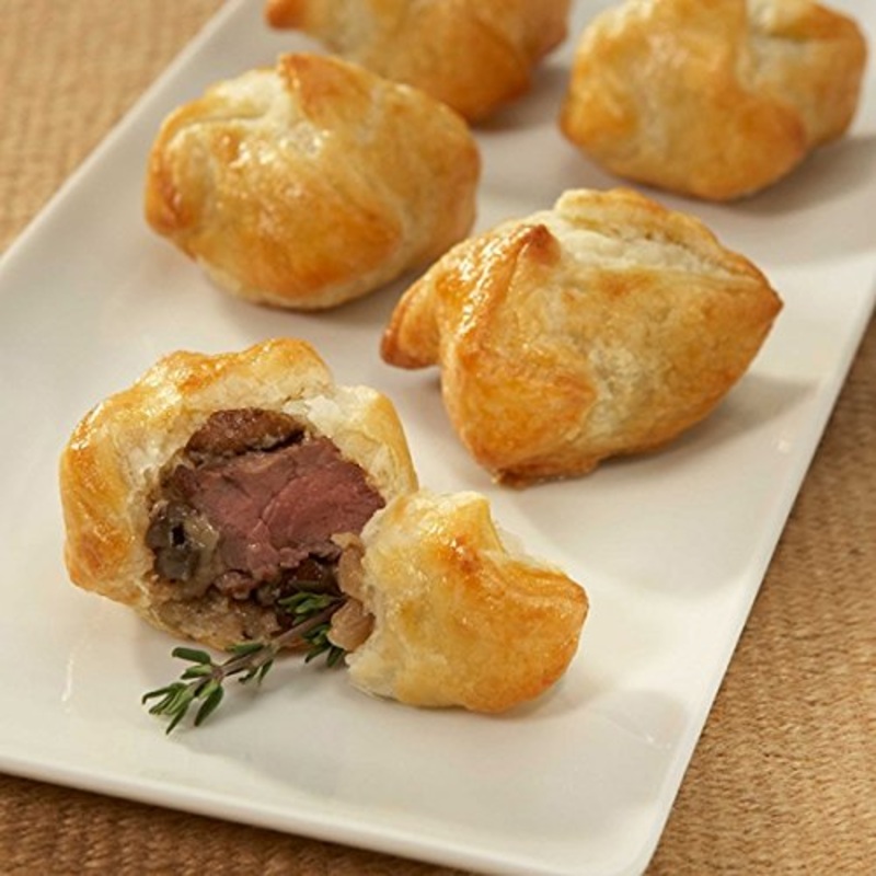 Beef Wellington Bites – A Crowd Pleasing Frozen Gourmet Appetizer (50 Piece Tray)