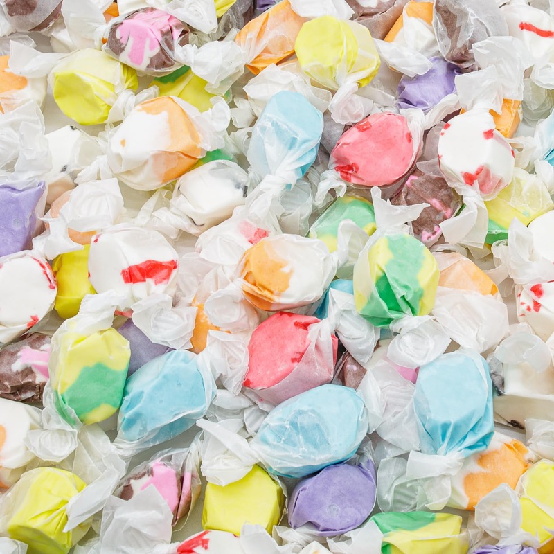 Salt Water Taffy 2 Lb – 10 Assorted Flavors, Individually Wrapped, Bulk Old Fashion Candy In Resealable Bag, Gluten Free, Kosher