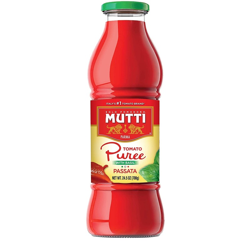 Mutti Tomato Puree With Basil (Passata Con Basilico), 24.5 Oz. | Italys #1 Brand Of Tomatoes | Fresh Taste | Vegan Friendly & Gl