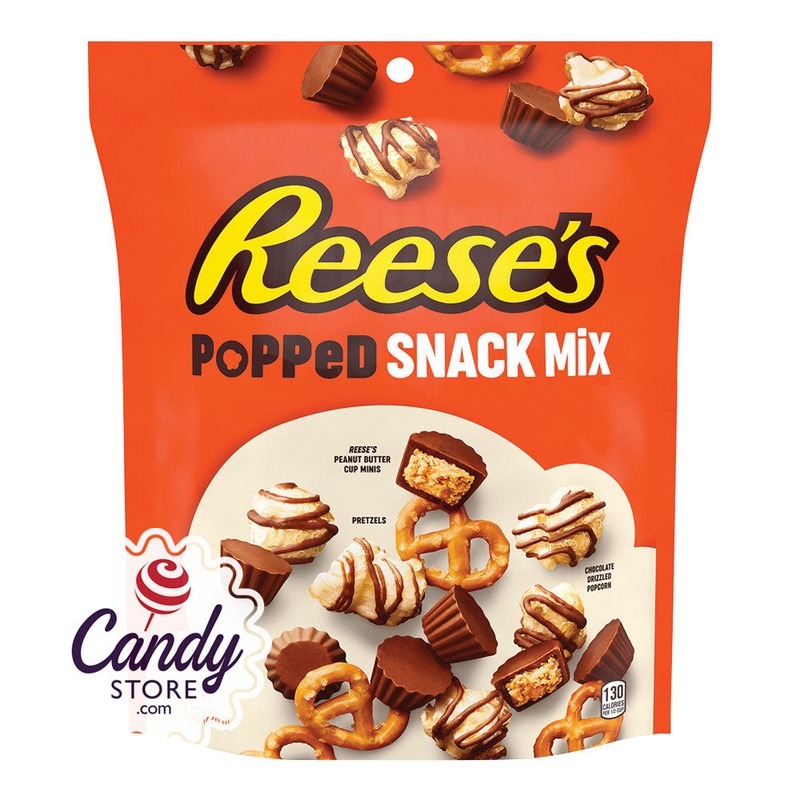 Reese’s Popped Snack Mix 8oz Peg Bags – 6ct