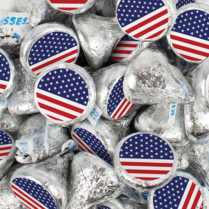 90 Pcs Patriotic Candy Red White & Blue Hershey’s Kisses Milk Chocolate (1lb, Approx. 90 Pcs)
