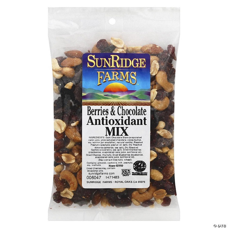 Sunridge Farms Berries ‘N Chocolate Antioxidant Mix – Case of 16 – LB
